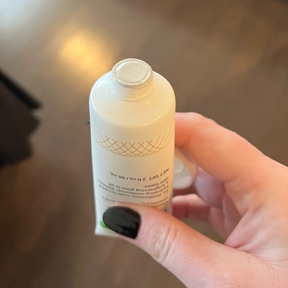 *SOLD* Goldfaden Vital Boost Moisturizer - Picture 4 of 4
